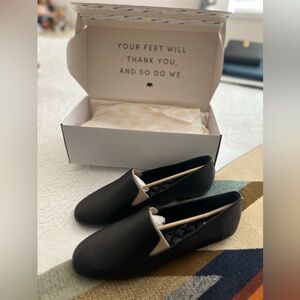 Birdies The Starling in Jet Leather